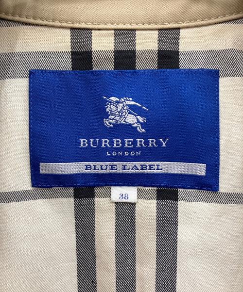 BURBERRY BLUE LABEL（バーバリー ブルー レーベル）BURBERRY BLUE LABEL (バーバリー ブルー レーベル) トレンチコート ベージュ サイズ:Mの古着・服飾アイテム