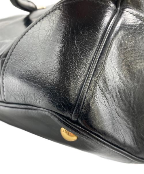 PRADA（プラダ）PRADA (プラダ) VITELLO SHINE　レザートートバッグ ブラックの古着・服飾アイテム