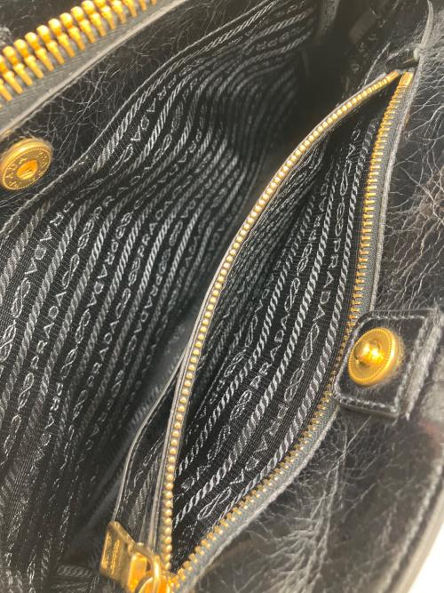PRADA（プラダ）PRADA (プラダ) VITELLO SHINE　レザートートバッグ ブラックの古着・服飾アイテム