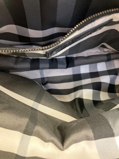 BURBERRY（バーバリー）BURBERRY (バーバリー) エナメルバッグの古着・服飾アイテム