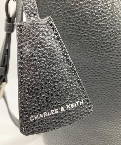 CHARLES & KEITH（チャールズアンドキース）CHARLES & KEITH (チャールズアンドキース) ショルダーバッグ ブラックの古着・服飾アイテム