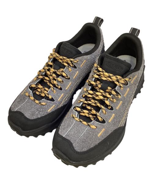 KEEN（キーン）KEEN (キーン) スニーカー グレー×ブラック サイズ:25.5の古着・服飾アイテム