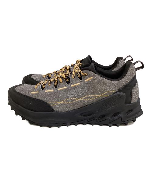 KEEN（キーン）KEEN (キーン) スニーカー グレー×ブラック サイズ:25.5の古着・服飾アイテム