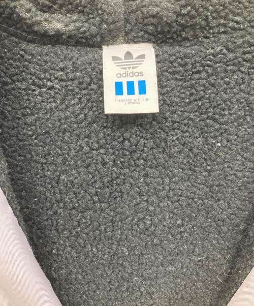 adidas（アディダス）adidas (アディダス) ベンチコート シルバー サイズ:Mの古着・服飾アイテム