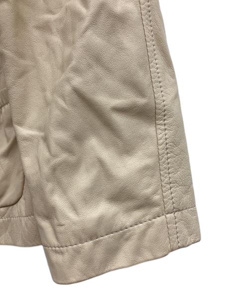 OLIVIERI（オリヴィエリ）OLIVIERI (オリヴィエリ) レザージャケット ベージュ サイズ:42の古着・服飾アイテム
