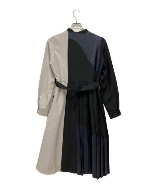 UNITED TOKYO（ユナイテッドトーキョー）UNITED TOKYO (ユナイテッドトーキョー) 長袖ワンピース ブラック×ベージュ サイズ:freeの古着・服飾アイテム