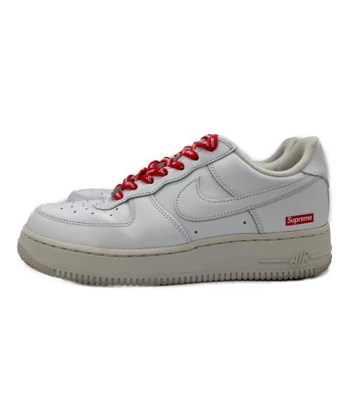 NIKE（ナイキ）NIKE (ナイキ) Supreme (シュプリーム) SUPREME x AIR FORCE 1 LOW  ホワイト サイズ:25cmの古着・服飾アイテム