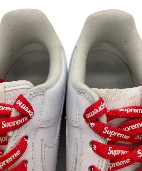 NIKE（ナイキ）NIKE (ナイキ) Supreme (シュプリーム) SUPREME x AIR FORCE 1 LOW  ホワイト サイズ:25cmの古着・服飾アイテム