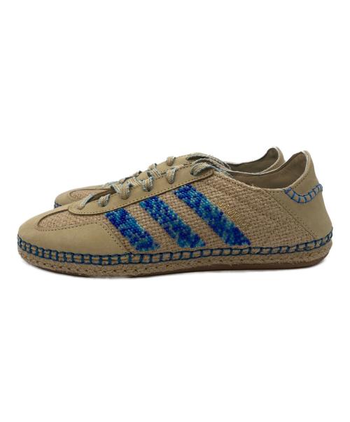 adidas（アディダス）adidas (アディダス) ローカットスニーカー カーキ×ブルー サイズ:25の古着・服飾アイテム