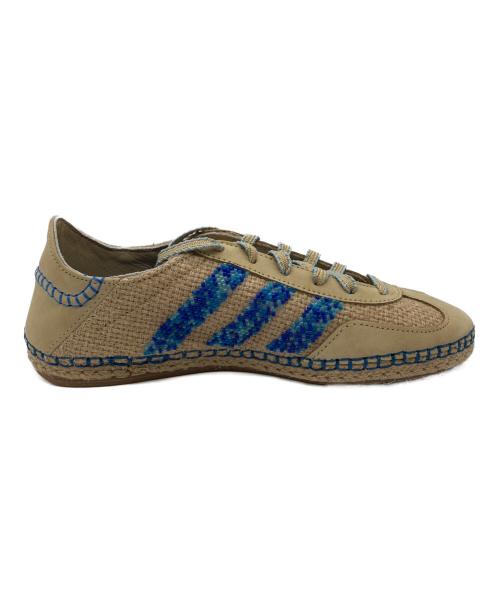 adidas（アディダス）adidas (アディダス) ローカットスニーカー カーキ×ブルー サイズ:25の古着・服飾アイテム