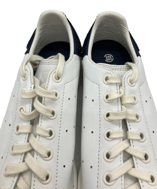 adidas（アディダス）adidas (アディダス) ローカットスニーカー ホワイト サイズ:25の古着・服飾アイテム