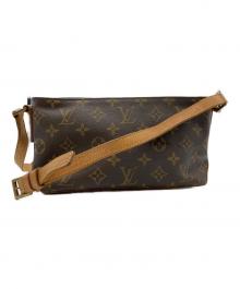 LOUIS VUITTON（ルイ ヴィトン）の古着「ショルダーポーチ」｜ブラウン
