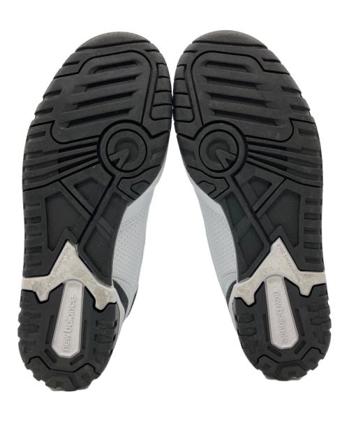 NEW BALANCE（ニューバランス）NEW BALANCE (ニューバランス) ローカットスニーカー ホワイト×ブラック サイズ:23.5cmの古着・服飾アイテム