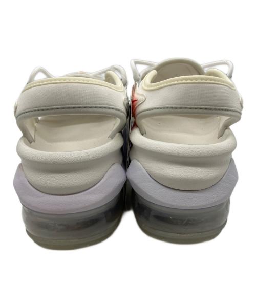 NIKE（ナイキ）NIKE (ナイキ) サンダル ホワイト サイズ:23cm 未使用品の古着・服飾アイテム