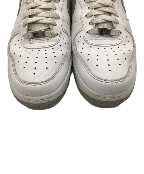 NIKE（ナイキ）NIKE (ナイキ) ローカットスニーカー ホワイト サイズ:27.5cmの古着・服飾アイテム