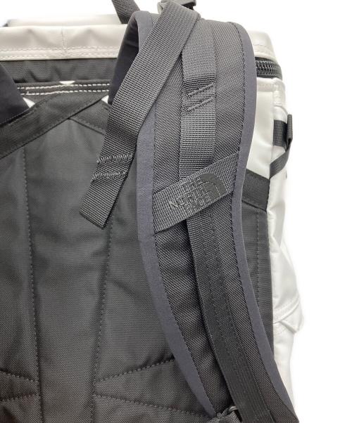 THE NORTH FACE（ザ ノース フェイス）THE NORTH FACE (ザ ノース フェイス) リュック ホワイトの古着・服飾アイテム