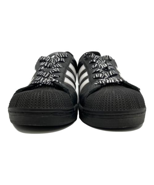 adidas（アディダス）adidas (アディダス) ローカットスニーカー ブラック サイズ:26の古着・服飾アイテム