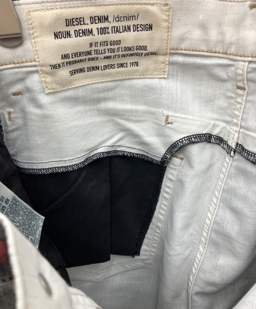 DIESEL（ディーゼル）DIESEL (ディーゼル) デニムパンツ グレー サイズ:81cm(W32)の古着・服飾アイテム