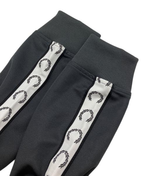 FRED PERRY（フレッドペリー）FRED PERRY (フレッドペリー) トラックジャケット サイズ:Mの古着・服飾アイテム