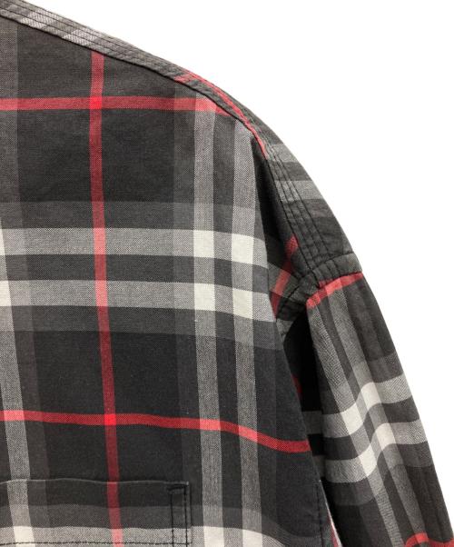 BURBERRY LONDON（バーバリーロンドン）BURBERRY LONDON (バーバリーロンドン) 長袖シャツ ブラック×レッド サイズ:UK4の古着・服飾アイテム