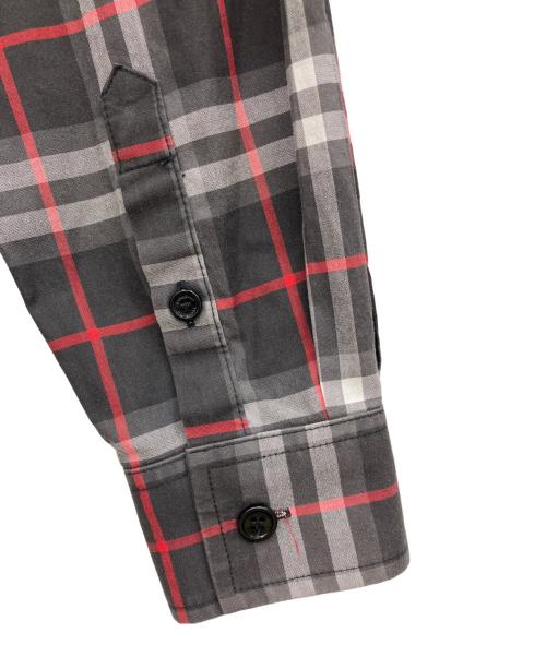 BURBERRY LONDON（バーバリーロンドン）BURBERRY LONDON (バーバリーロンドン) 長袖シャツ ブラック×レッド サイズ:UK4の古着・服飾アイテム