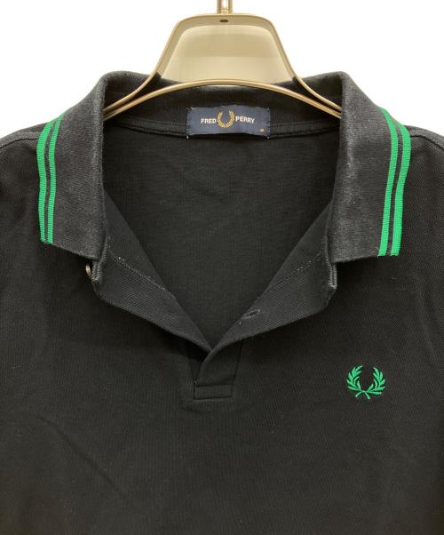 FRED PERRY（フレッドペリー）FRED PERRY (フレッドペリー) ポロシャツ ネイビー サイズ:Mの古着・服飾アイテム