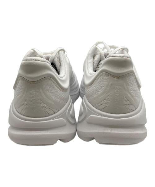 HOKA（ホカ）HOKA (ホカ) スニーカー ホワイト サイズ:28cmの古着・服飾アイテム