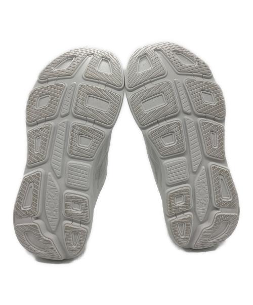 HOKA（ホカ）HOKA (ホカ) スニーカー ホワイト サイズ:28cmの古着・服飾アイテム