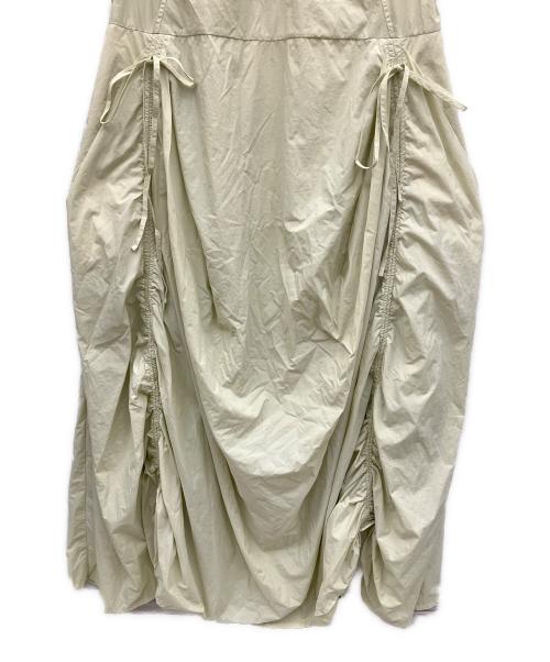 emmi（エミ）emmi (エミ) ノースリーブ・キャミソールワンピース ライムの古着・服飾アイテム