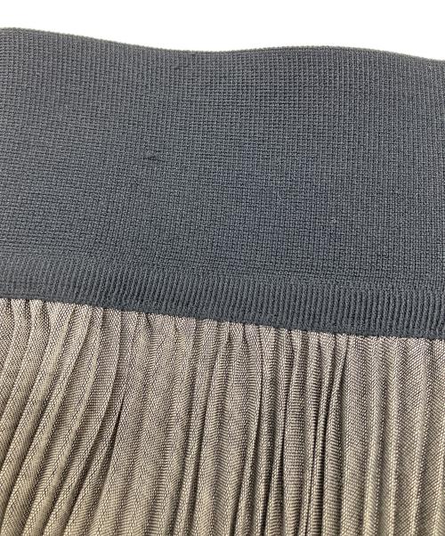 HYKE（ハイク）HYKE (ハイク) プリーツスカート グレー サイズ:1の古着・服飾アイテム