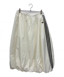 adidas（アディダス）の古着「ロングスカート」｜ホワイト