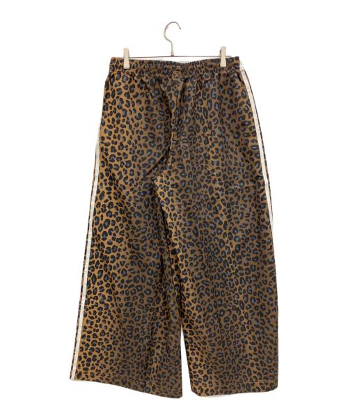 adidas（アディダス）adidas (アディダス) レオパード ファイヤーバード オーバーサイズ トラックパンツ ブラウン サイズ:2XLの古着・服飾アイテム