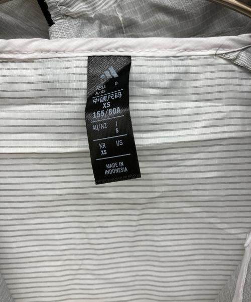 adidas（アディダス）adidas (アディダス) ライト ウィンドウィーブ ジャケット グレー サイズ:XSの古着・服飾アイテム