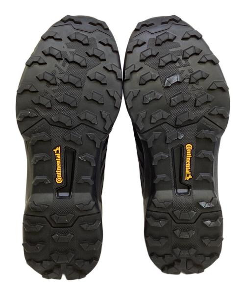 adidas（アディダス）adidas (アディダス) スニーカー ブラック サイズ:26.5の古着・服飾アイテム