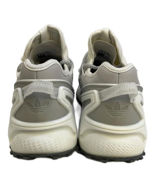 adidas（アディダス）adidas (アディダス) adidas ZX 2K Boost Utility GORE-TEX ホワイト×グレー サイズ:260の古着・服飾アイテム