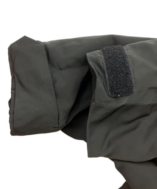 UNIQLO（ユニクロ）UNIQLO (ユニクロ) WHITE MOUNTAINEERING (ホワイトマウンテ二アニング) ダウンジャケット ブラック サイズ:XLの古着・服飾アイテム