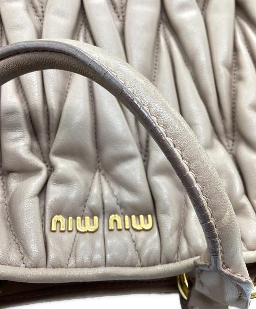 MIU MIU（ミュウミュウ）MIU MIU (ミュウミュウ) 2WAYバッグ ピンクの古着・服飾アイテム