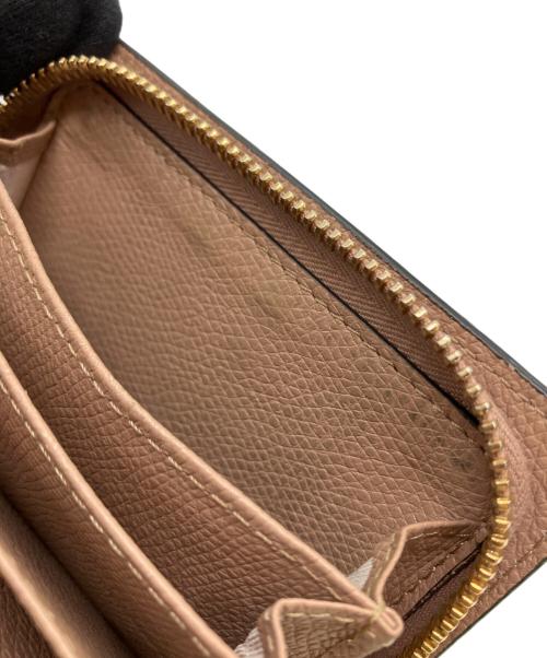 VALENTINO GARAVANI（ヴァレンティノ・ガラヴァーニ）VALENTINO GARAVANI (ヴァレンティノ・ガラヴァーニ) 2つ折り財布 ピンクベージュの古着・服飾アイテム