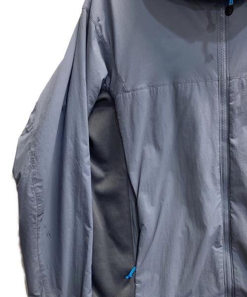 ARC'TERYX（アークテリクス）ARC'TERYX (アークテリクス) ATOM AR HOODY ライトグレー サイズ:Ｍの古着・服飾アイテム