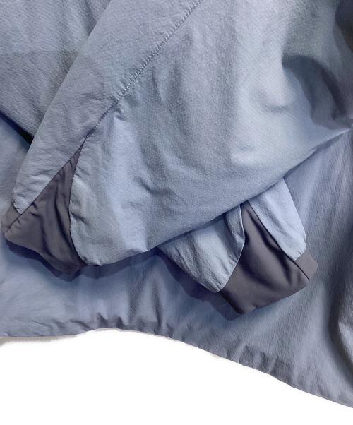 ARC'TERYX（アークテリクス）ARC'TERYX (アークテリクス) ATOM AR HOODY ライトグレー サイズ:Ｍの古着・服飾アイテム