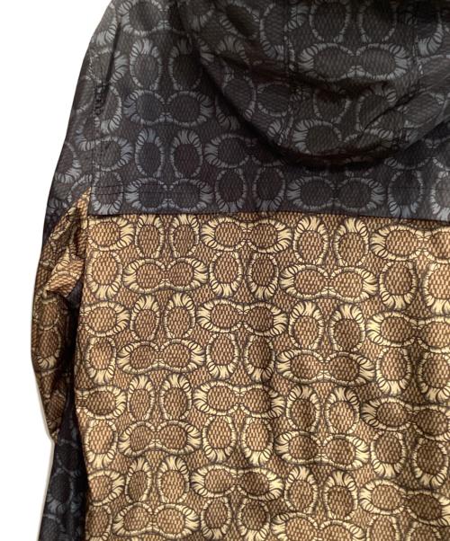 COACH（コーチ）COACH (コーチ) MICHAEL B. JORDAN (マイケル ジョーダン) マウンテンパーカー ブラック×ブラウン サイズ:Lの古着・服飾アイテム