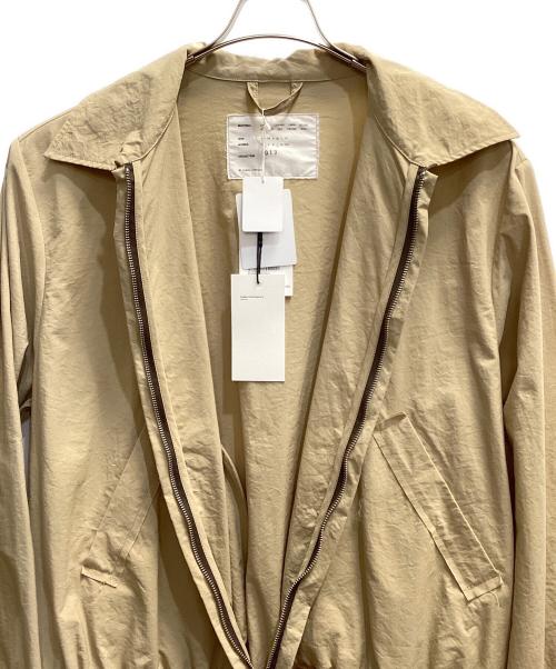 CAMIEL FORTGENS（カミエルフォートヘンス）CAMIEL FORTGENS (カミエルフォートヘンス) ナイロンジャケット ベージュ サイズ:M 未使用品の古着・服飾アイテム