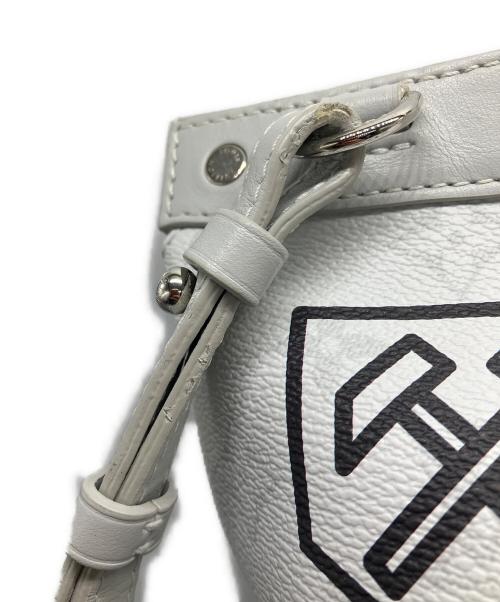 LOUIS VUITTON（ルイ ヴィトン）LOUIS VUITTON (ルイ ヴィトン) フラット ヴェルティカル トート ライトグレーの古着・服飾アイテム