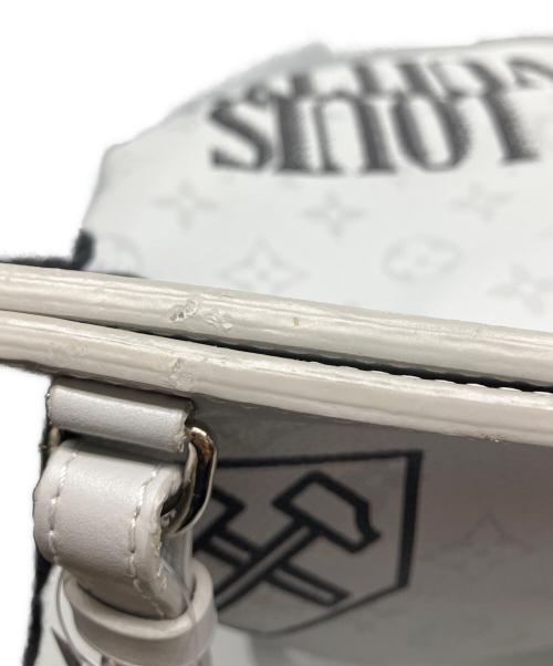 LOUIS VUITTON（ルイ ヴィトン）LOUIS VUITTON (ルイ ヴィトン) フラット ヴェルティカル トート ライトグレーの古着・服飾アイテム