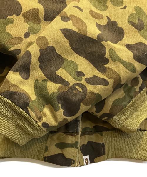 A BATHING APE（ア ベイシング エイプ）A BATHING APE (ア ベイシング エイプ) CarHartt (カーハート) アクティブジャケット グリーン サイズ:Ｍの古着・服飾アイテム