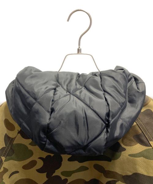 A BATHING APE（ア ベイシング エイプ）A BATHING APE (ア ベイシング エイプ) CarHartt (カーハート) アクティブジャケット グリーン サイズ:Ｍの古着・服飾アイテム