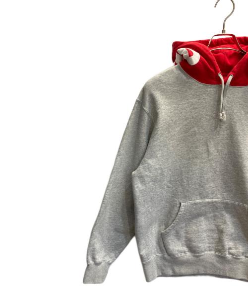 SUPREME（シュプリーム）SUPREME (シュプリーム) Contrast Hooded Sweatshirt グレー×レッド サイズ:Mの古着・服飾アイテム