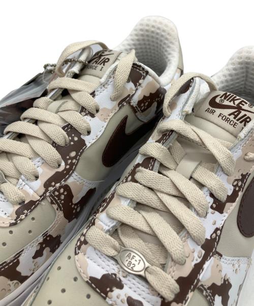 NIKE（ナイキ）NIKE (ナイキ) スニーカー ホワイト サイズ:27の古着・服飾アイテム