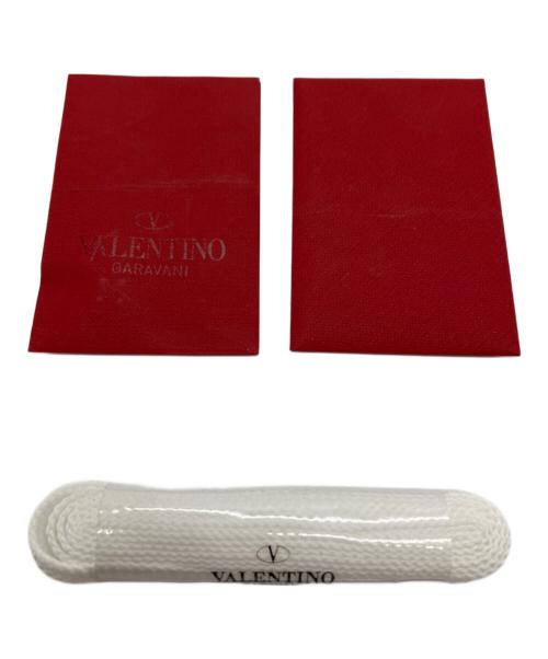 VALENTINO GARAVANI（ヴァレンティノ・ガラヴァーニ）VALENTINO GARAVANI (ヴァレンティノ・ガラヴァーニ) ローカットスニーカー ホワイト サイズ:24.5cmの古着・服飾アイテム