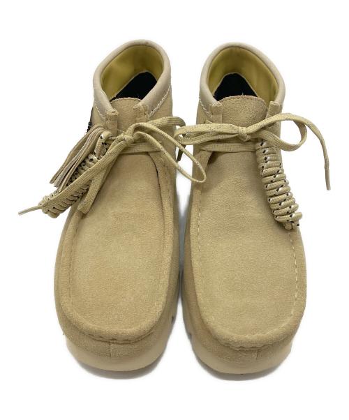 CLARKS ORIGINALS（クラークス オリジナルズ）Clarks Originals (クラークス オリジナルズ) ワラビーシューズ ベージュ サイズ:9の古着・服飾アイテム